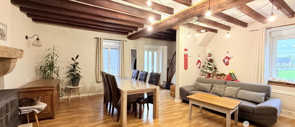 Maison de village 3 pièces de 76 m² à Colombiers-du-Plessis (53120)