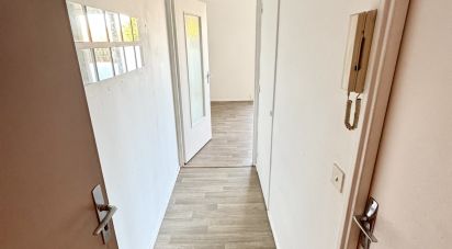 Studio 1 room of 26 m² in Pau (64000)