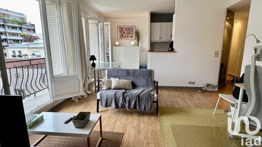 Apartment 2 rooms of 47 m² in Paris (75016)