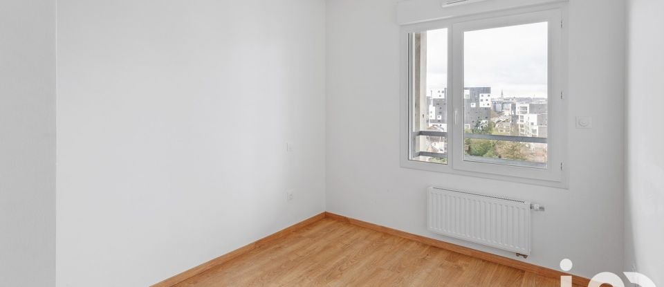 Apartment 4 rooms of 82 m² in Nantes (44000)