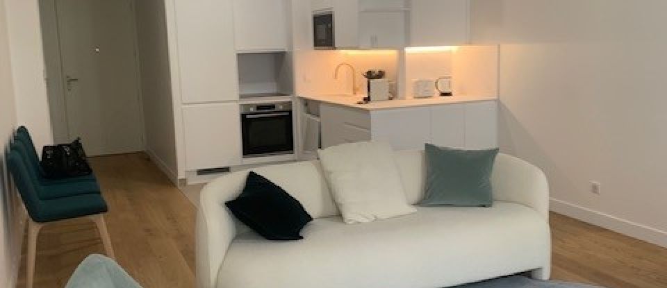 Appartement 2 pièces de 57 m² à Nice (06000)