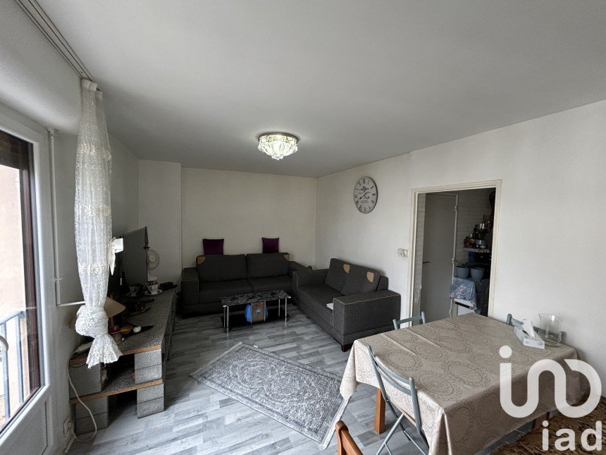 Appartement 3 pièces de 64 m² à Orléans (45000)