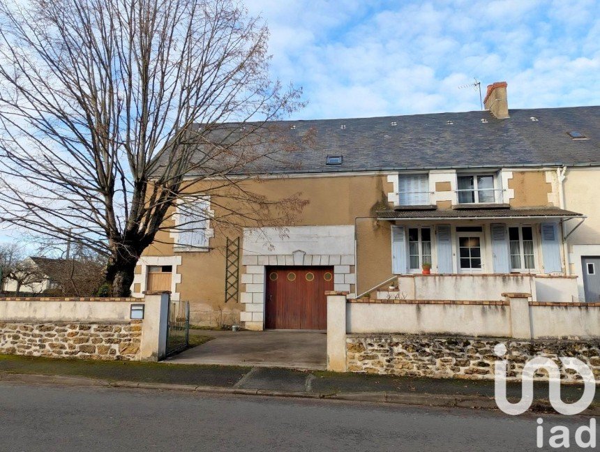 Maison 4 pièces de 82 m² à La Châtre (36400)