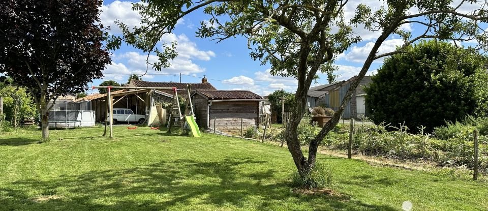 House 6 rooms of 121 m² in Saint-Léger-de-Montbrun (79100)