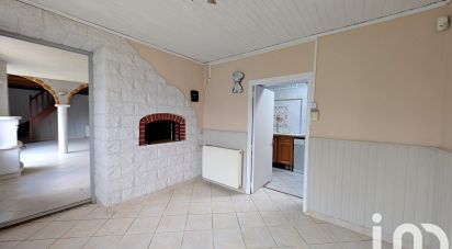 Maison de campagne 5 pièces de 124 m² à Saint-Maur (18270)