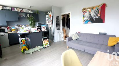 Appartement 4 pièces de 68 m² à Amiens (80080)