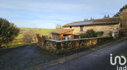 Barn conversion 2 rooms of 140 m² in Saint-Constant-Fournoulès (15600)