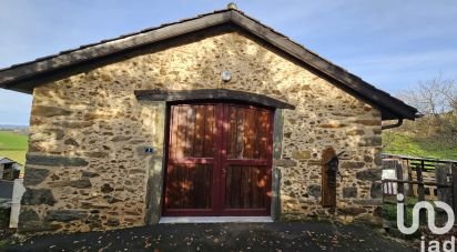 Barn conversion 2 rooms of 140 m² in Saint-Constant-Fournoulès (15600)