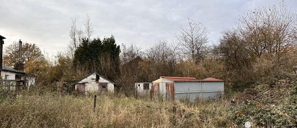 Maison de campagne 4 pièces de 90 m² à Gué-d'Hossus (08230)