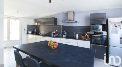 Maison 5 pièces de 122 m² à Les Sorinières (44840)