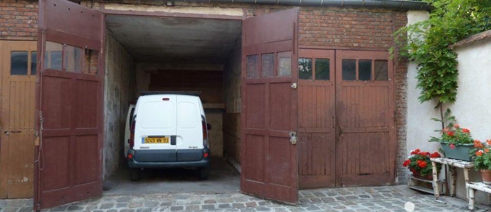 Parking of 18 m² in Paris (75019)