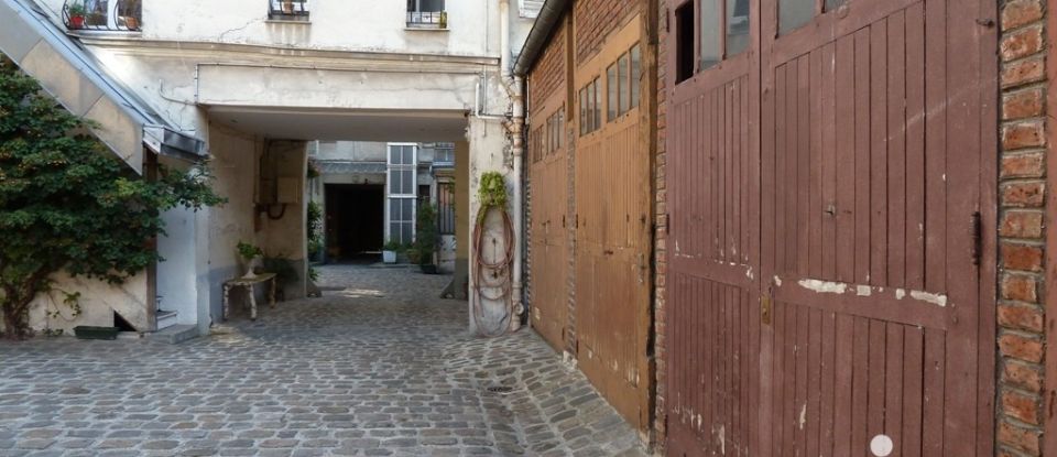 Parking of 18 m² in Paris (75019)