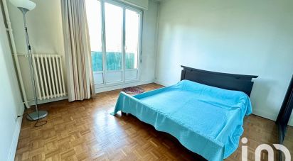 Apartment 4 rooms of 81 m² in Versailles (78000)