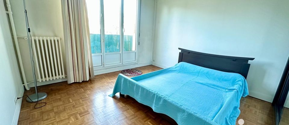 Apartment 4 rooms of 81 m² in Versailles (78000)