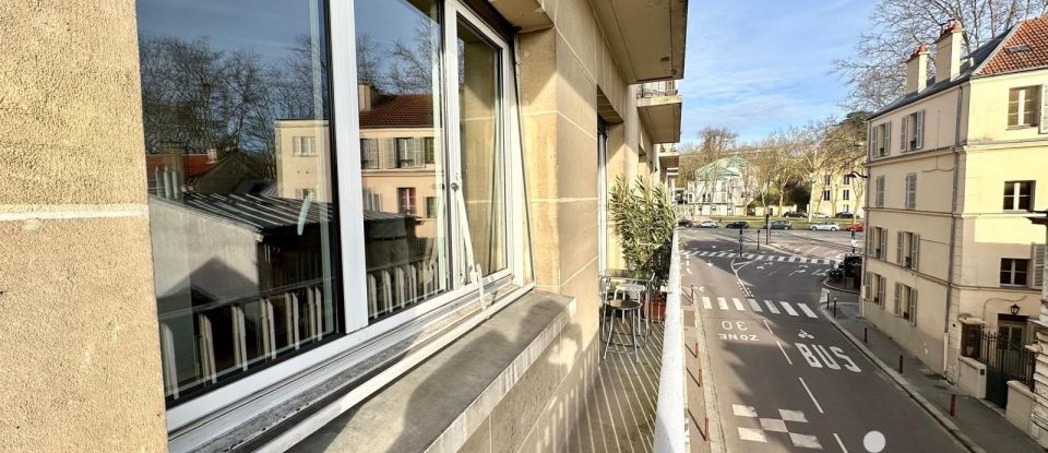 Apartment 4 rooms of 81 m² in Versailles (78000)