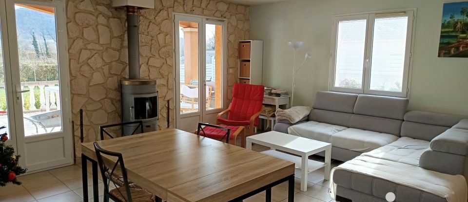 Maison 5 pièces de 106 m² à Sarras (07370)