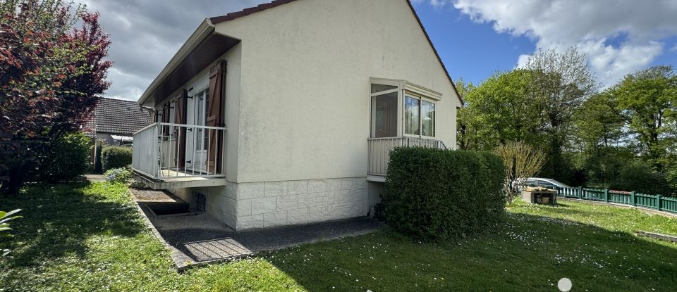 Traditional house 5 rooms of 108 m² in Joué-lès-Tours (37300)