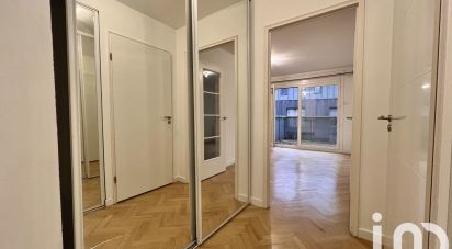 Apartment 2 rooms of 43 m² in Versailles (78000)