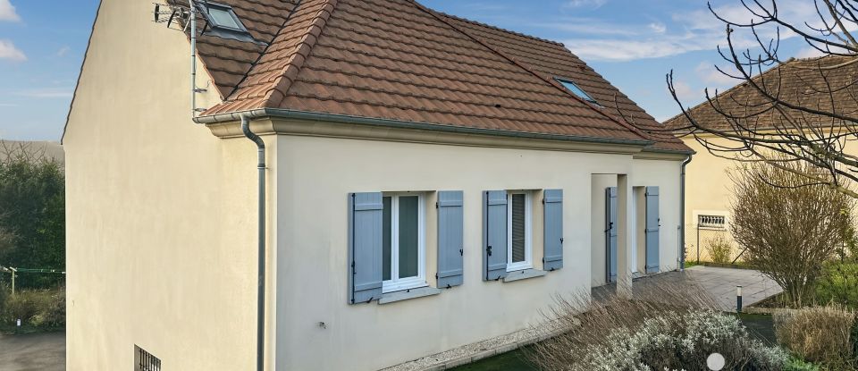 Maison 6 pièces de 133 m² à Nailly (89100)