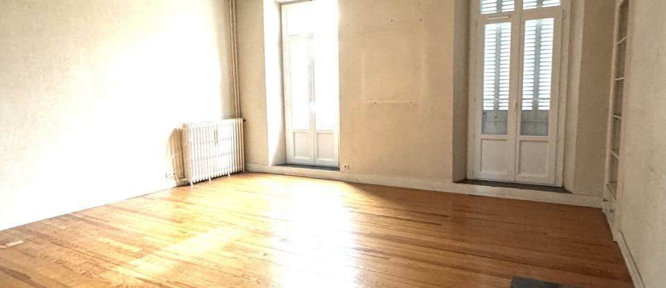 Appartement 6 pièces de 155 m² à Tarbes (65000)