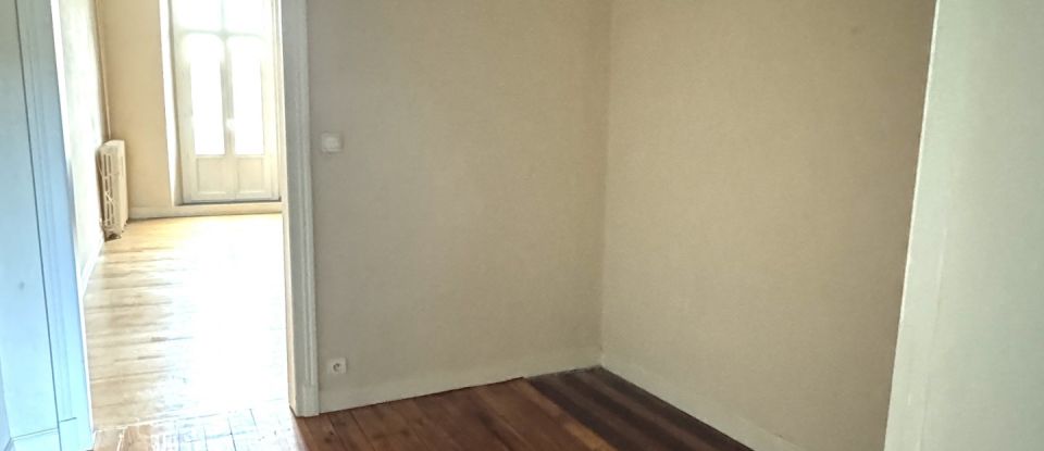 Appartement 6 pièces de 155 m² à Tarbes (65000)