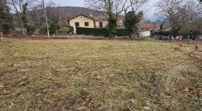 Land of 490 m² in Volvic (63530)