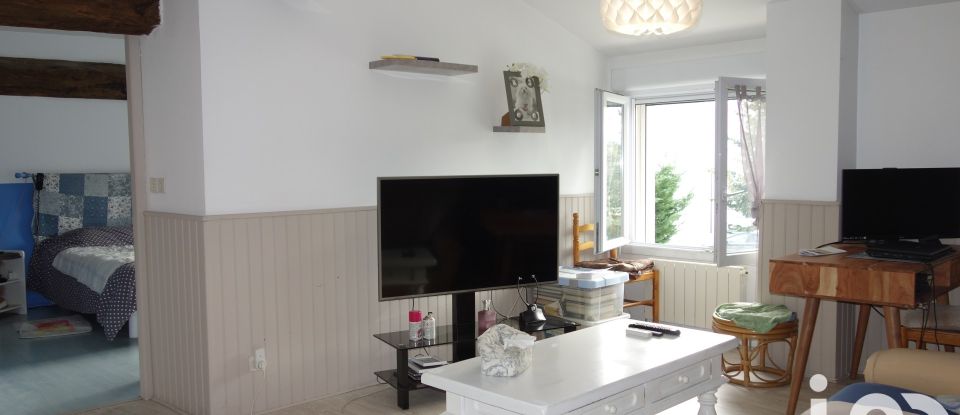 Maison 3 pièces de 95 m² à Bon-Encontre (47240)