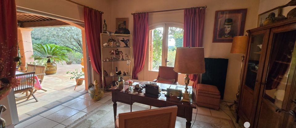 House 4 rooms of 198 m² in Sainte-Maxime (83120)