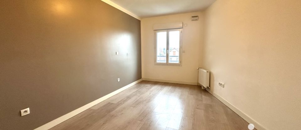 Apartment 3 rooms of 56 m² in Sartrouville (78500)