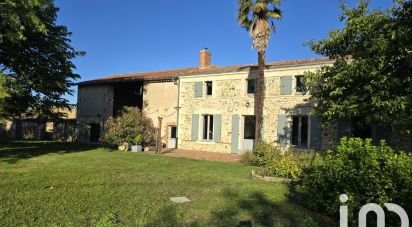 Longere 6 rooms of 140 m² in Thouars (79100)