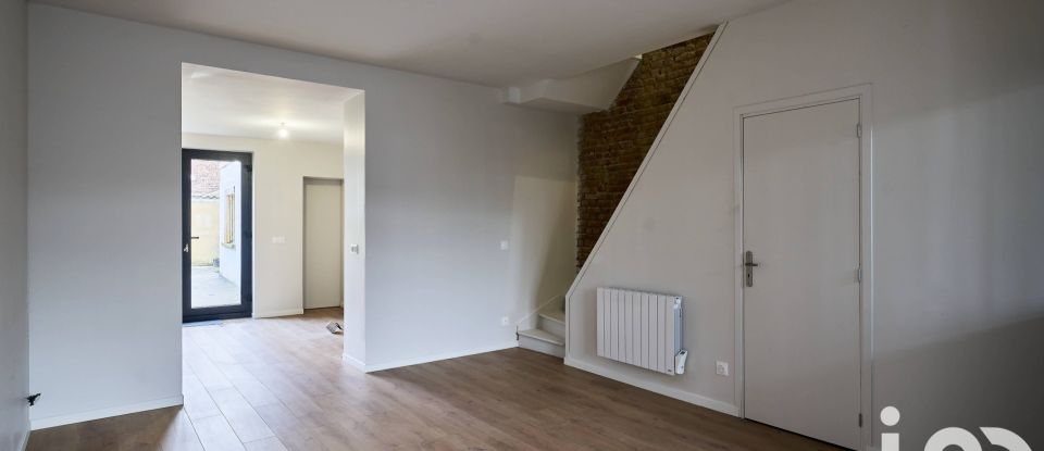 House 4 rooms of 100 m² in Lille (59000)