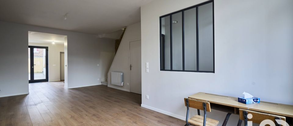 House 4 rooms of 100 m² in Lille (59000)