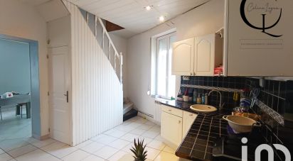 House 6 rooms of 105 m² in Fournes-en-Weppes (59134)