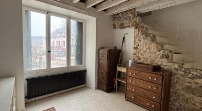 Triplex 5 rooms of 75 m² in Dampierre-en-Yvelines (78720)