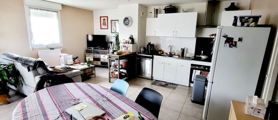 Apartment 3 rooms of 67 m² in Chambéry (73000)