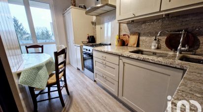 Appartement 4 pièces de 84 m² à Chartres (28000)