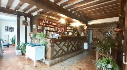 Village house 9 rooms of 171 m² in Saint-Pierre-en-Auge (14170)