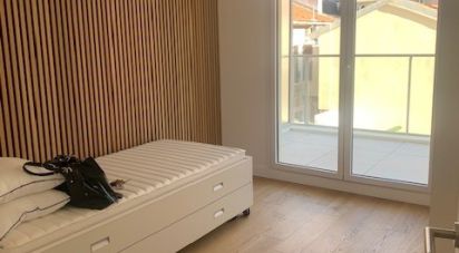 Appartement 2 pièces de 68 m² à Nice (06000)