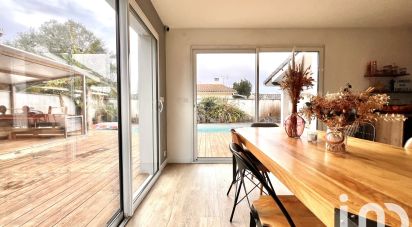 House 5 rooms of 135 m² in Parempuyre (33290)