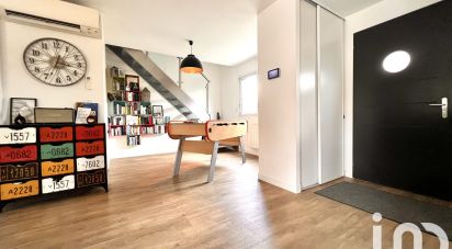 Maison 5 pièces de 135 m² à Parempuyre (33290)