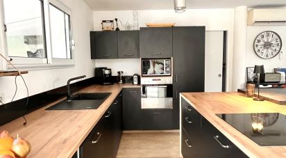 Maison 5 pièces de 135 m² à Parempuyre (33290)