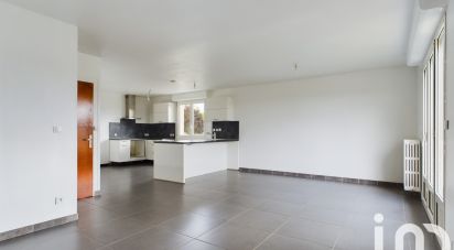 Maison 4 pièces de 112 m² à Allonnes (49650)