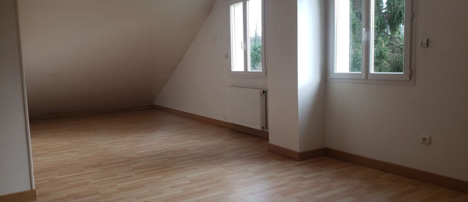 House 4 rooms of 196 m² in Abbeville (80100)