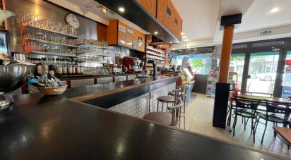 Bar of 80 m² in Luynes (37230)