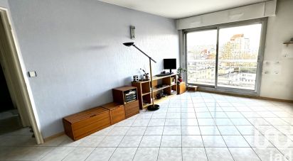 Appartement 2 pièces de 49 m² à Courbevoie (92400)