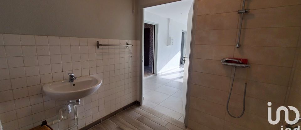 Maison 6 pièces de 130 m² à Sayat (63530)