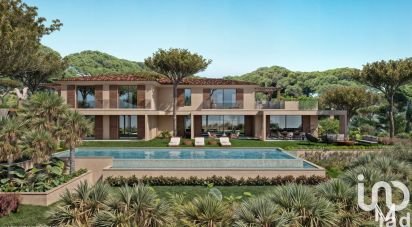 Land of 3,000 m² in Grimaud (83310)