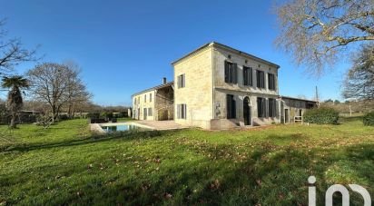 Estate 8 rooms of 207 m² in Izon (33450)