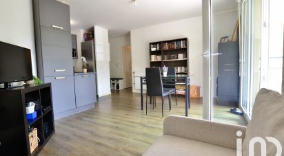 Appartement 3 pièces de 57 m² à Poissy (78300)