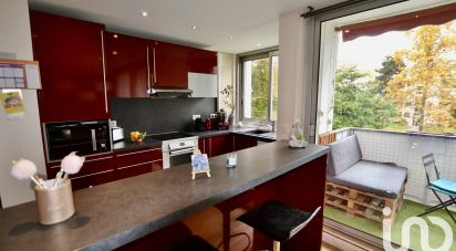 Appartement 5 pièces de 77 m² à Marly-le-Roi (78160)